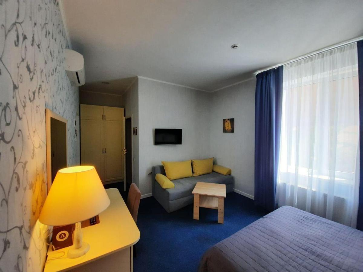 Hotel Ajur 敖德萨 外观 照片