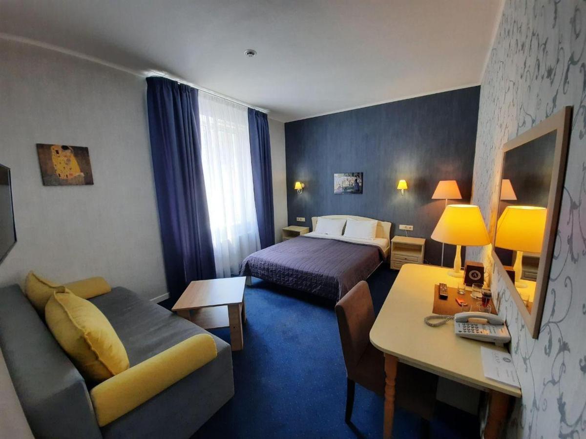 Hotel Ajur 敖德萨 外观 照片