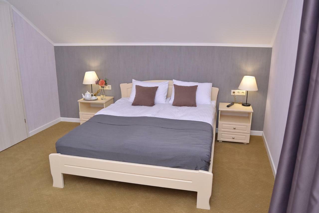 Hotel Ajur 敖德萨 外观 照片