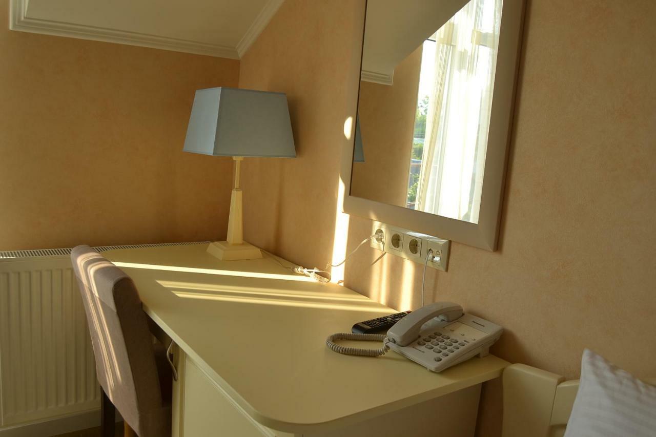 Hotel Ajur 敖德萨 外观 照片