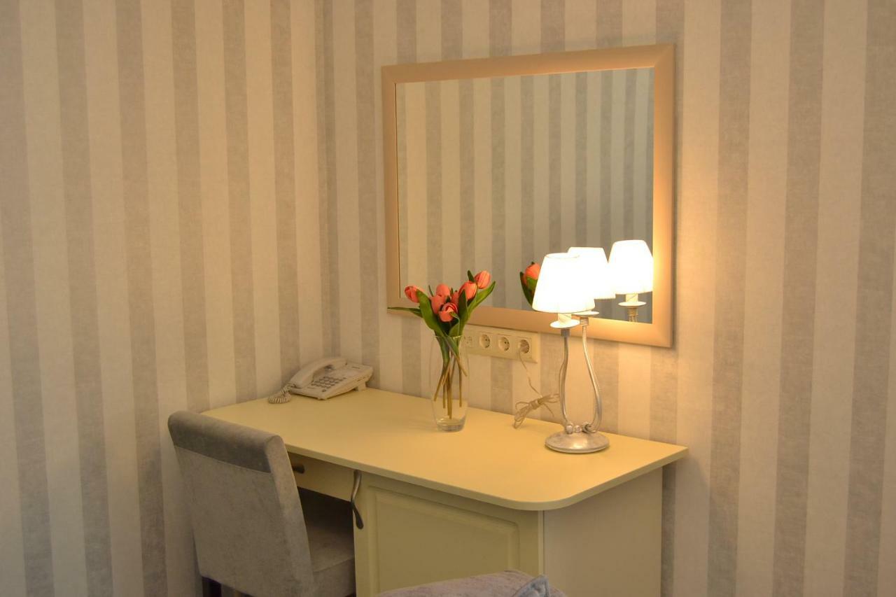 Hotel Ajur 敖德萨 外观 照片