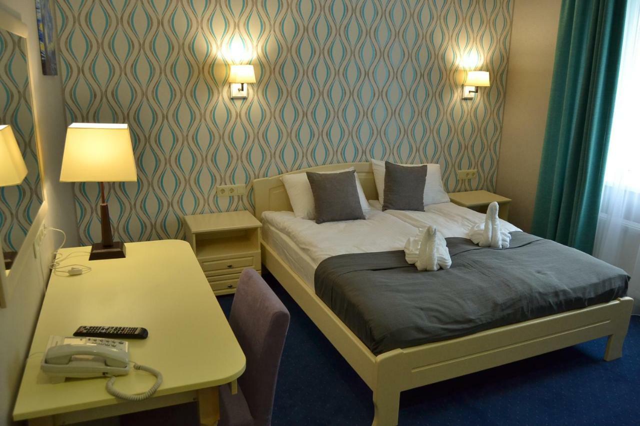 Hotel Ajur 敖德萨 外观 照片
